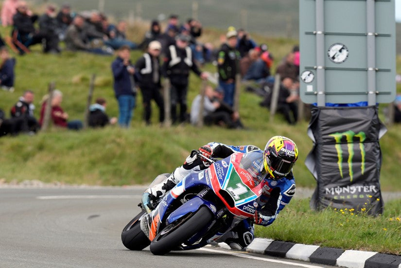 Excellent fourth place finish for Jordan and Jackson in Supertwin TT